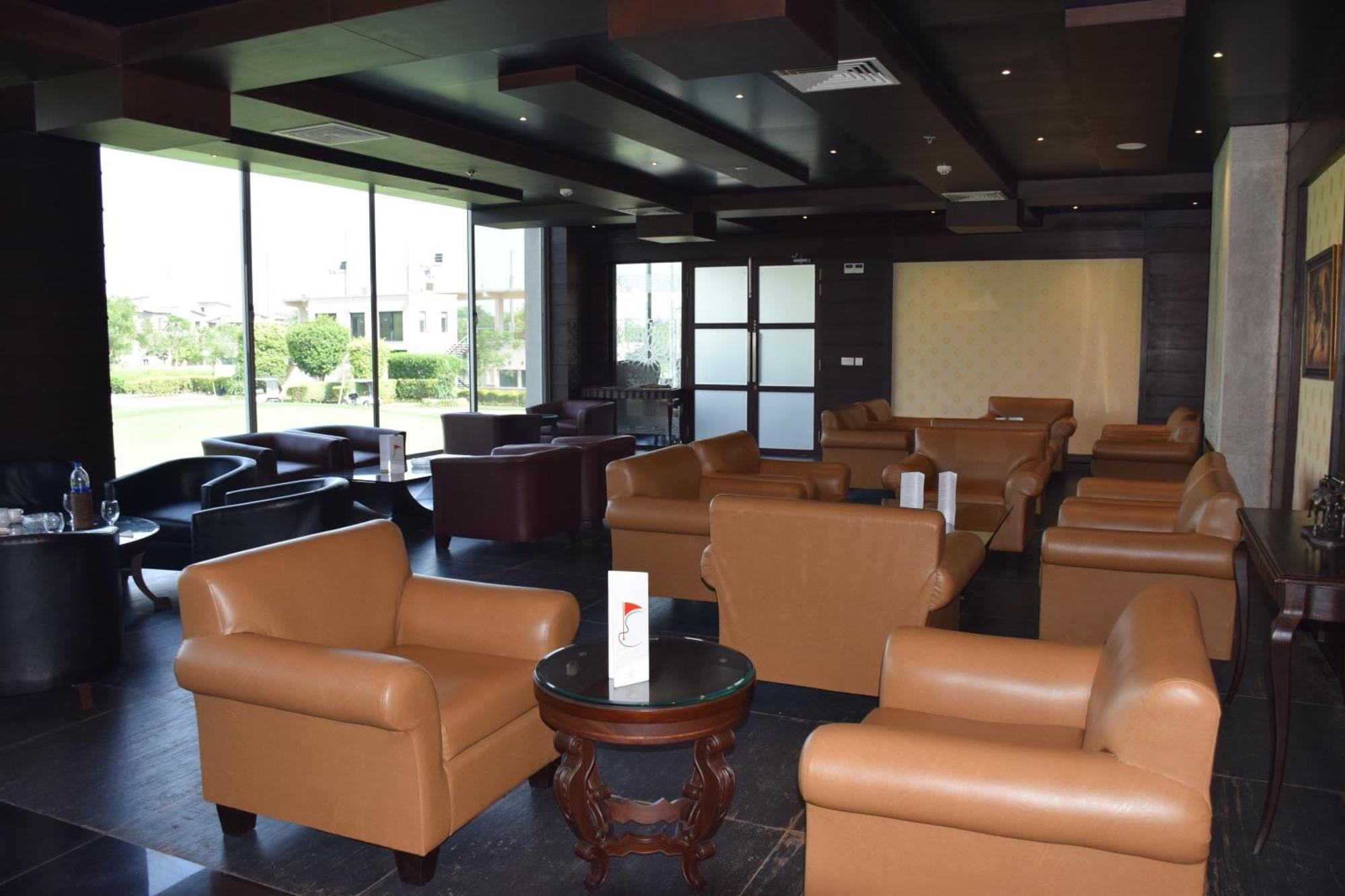 Defence Raya Golf & Country Club Hotel Lahore Eksteriør billede