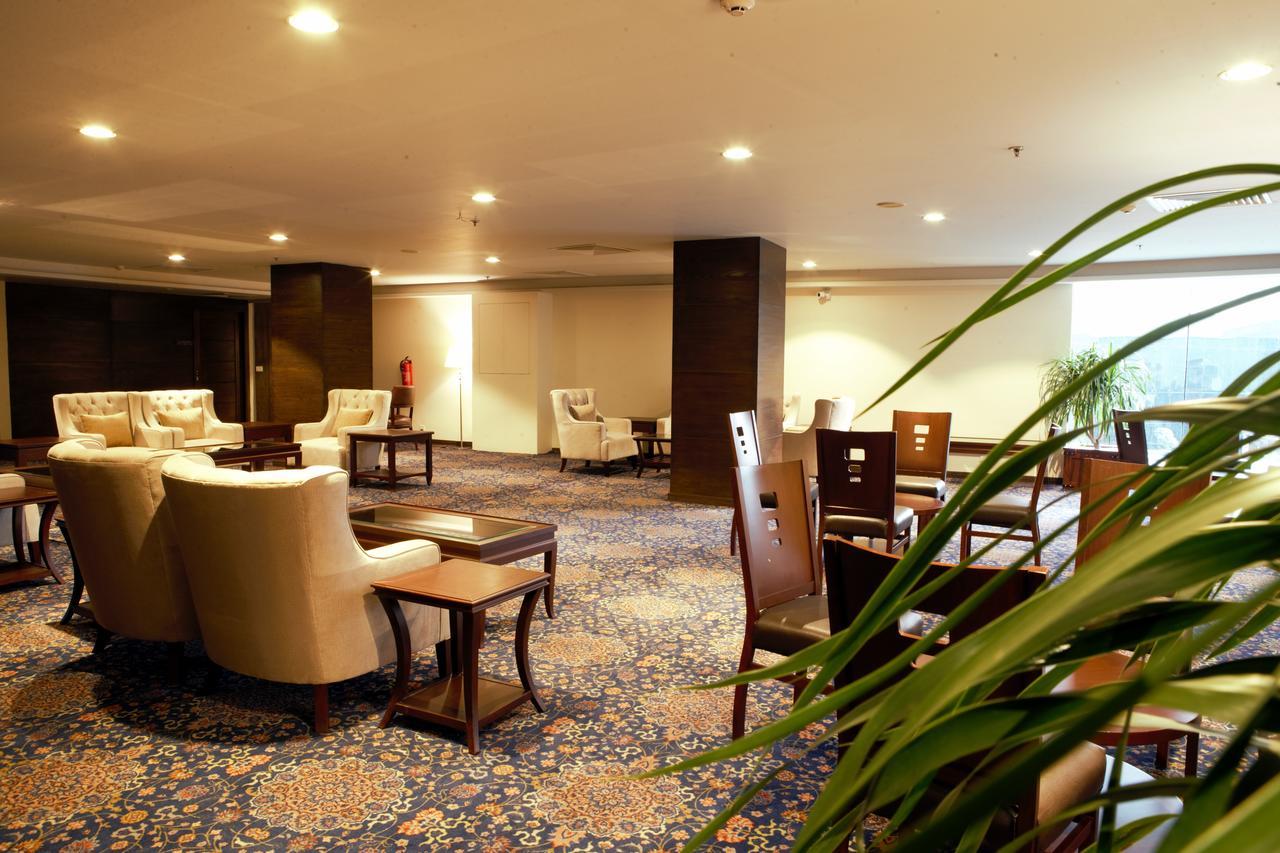 Defence Raya Golf & Country Club Hotel Lahore Eksteriør billede